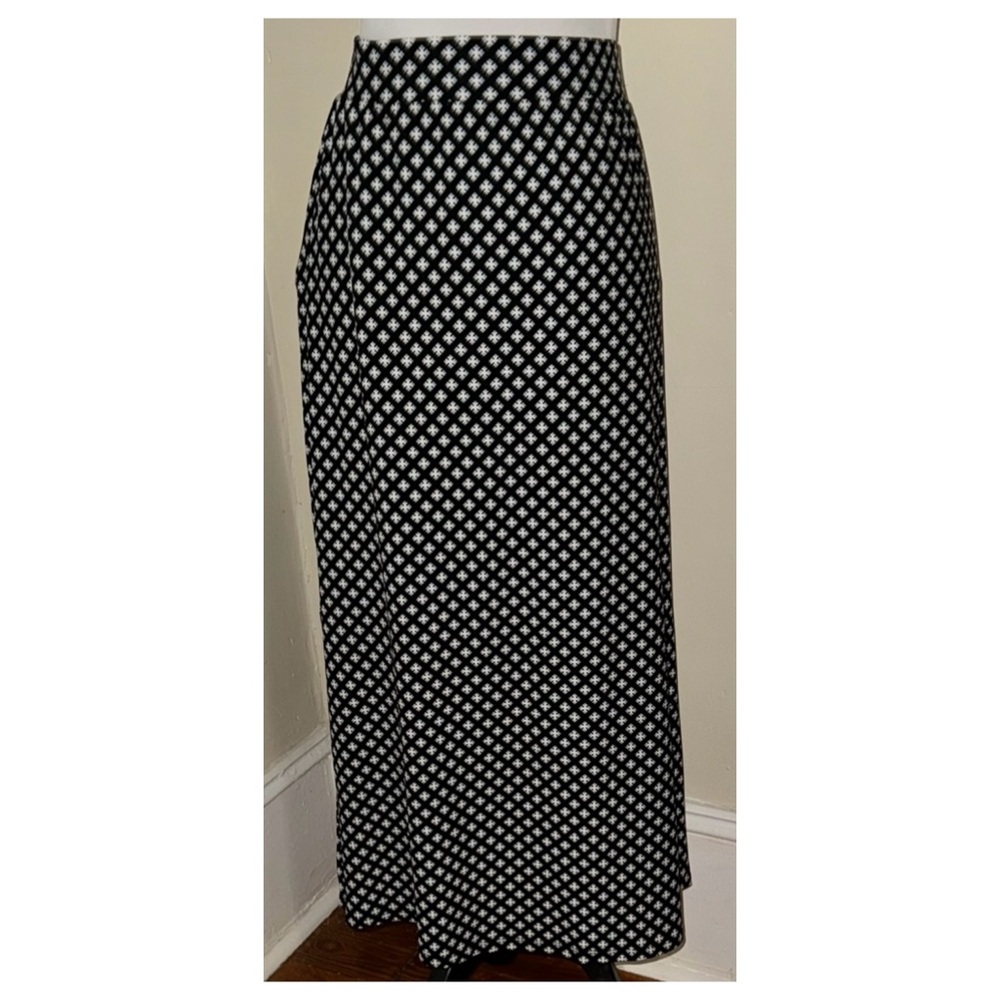 NWT, Terra & Sky Diamond Pattern Elastic Waist Maxi Skirt, Sz 2XL (20W-22W) - Picture 3 of 12